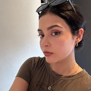 Meet your Posher, Azul